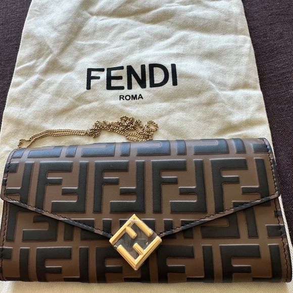 FF Diamonds Continental With Chain - Picture 2 of 16